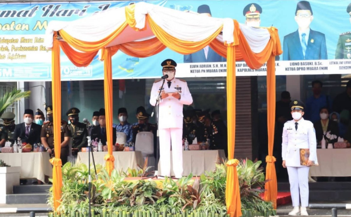 Pj Bupati Muara Enim pimpin upacara peringatan Hari Jadi Kabupaten Muara Enim ke 75 tahun